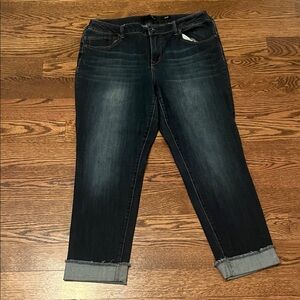 Taylor Black Cropped Jeans with Gray Cuffs